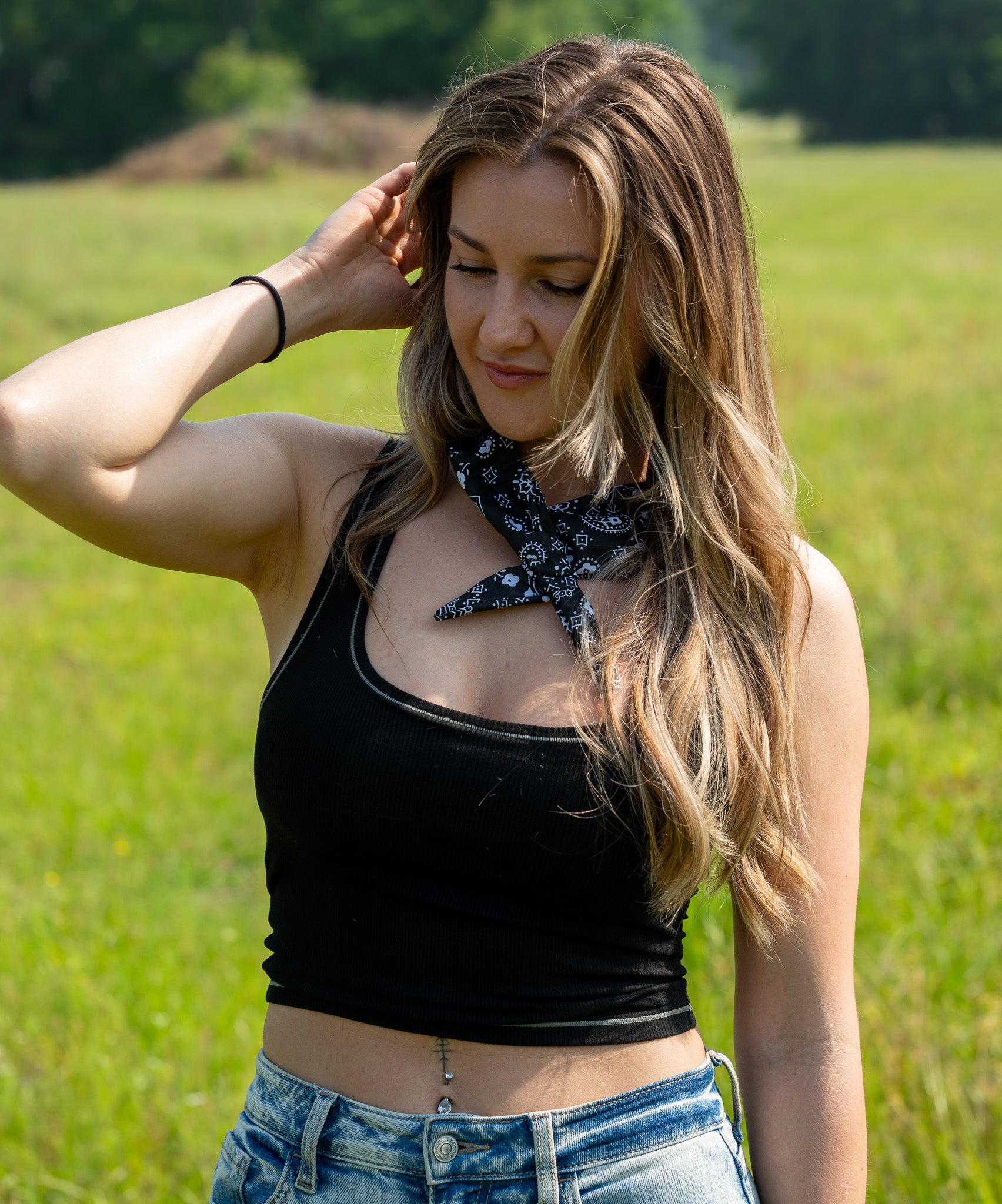 Amanda Bright Designs Black bandana print headband