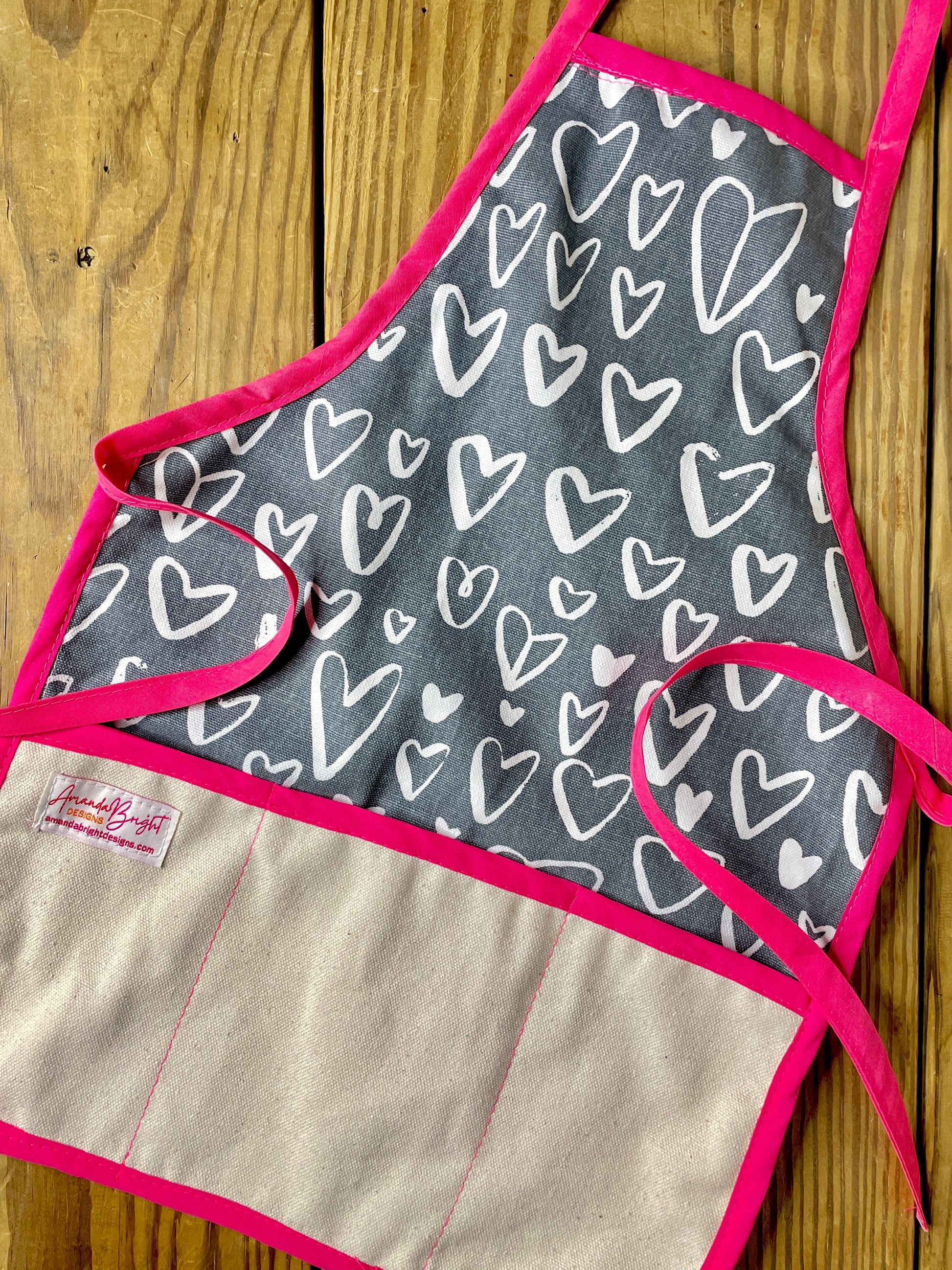Amanda Bright Designs Children's Apron Amie Chalkboard Hearts Gray with Hot Pink Trim Canvas Pockets