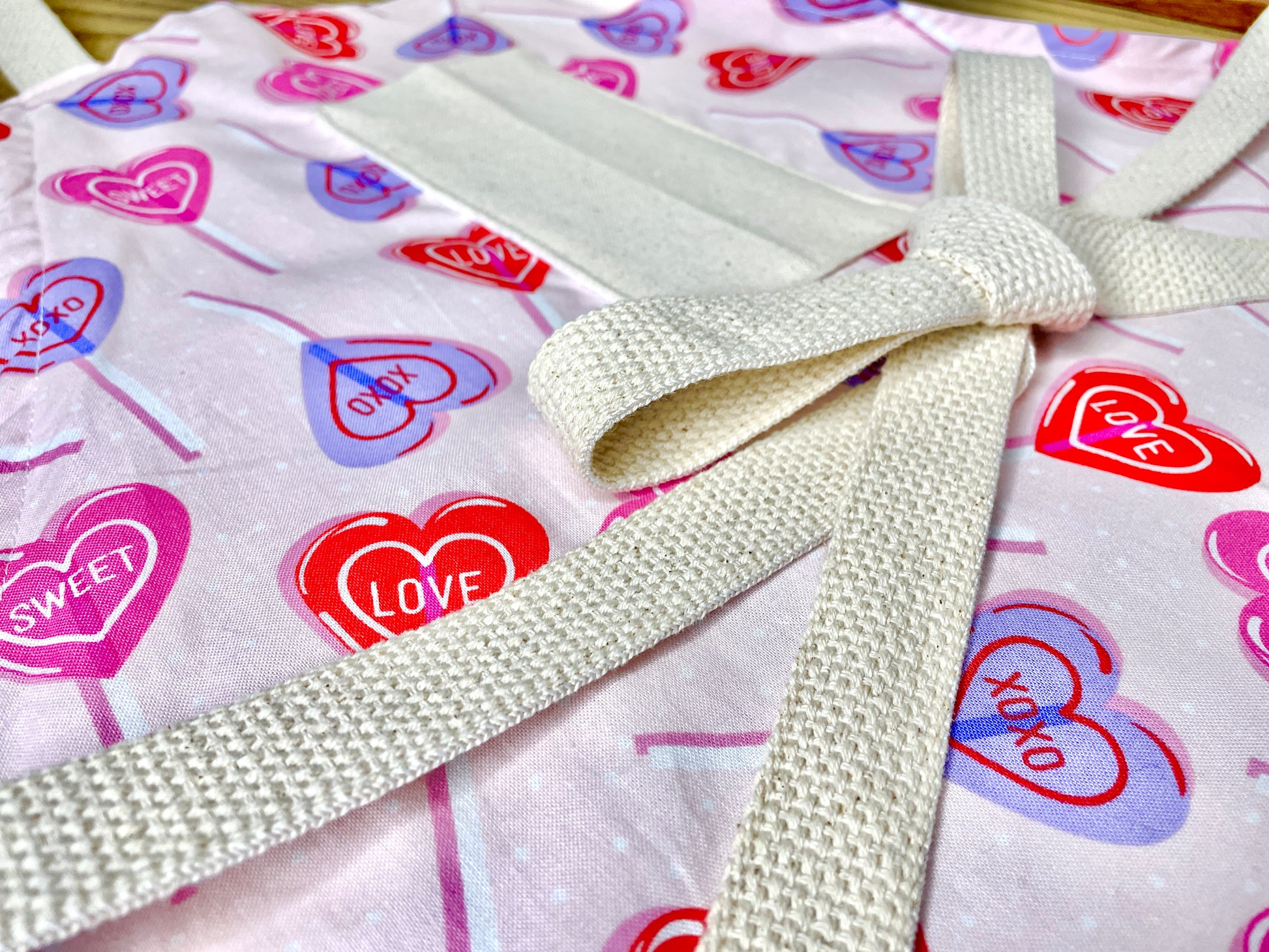 Amanda Bright Designs Darling Cotton Pink Apron red pink purple heart lollipop Fabric for valentines sweetheart love baking cooking