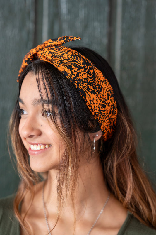 Amanda Bright Designs Jack O Lanterns and Spiders Halloween headband in orange and gray