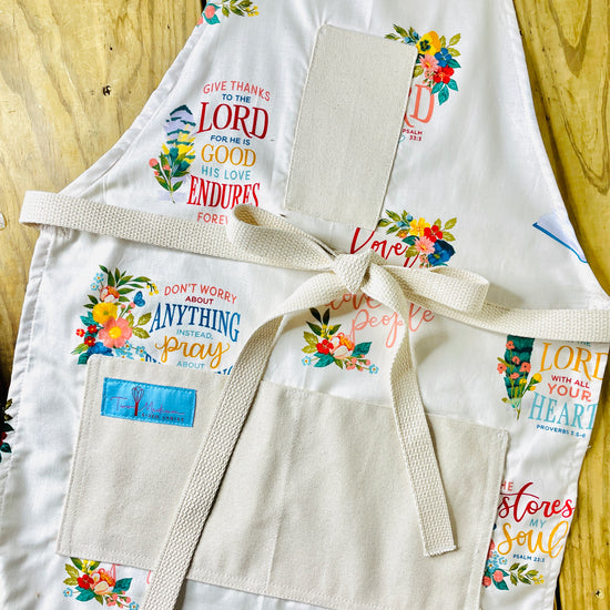 Amanda Bright Designs Faith in God Apron Prayer Thankful Thanks Scripture Restoration Soul Bible Cotton Kitchen Cooking Baking Crafting Crafter Apron
