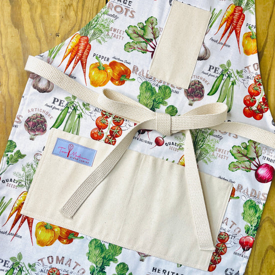 Two Medium Sized Ladies fresh vegetables farm stand kitchen apron Lanie